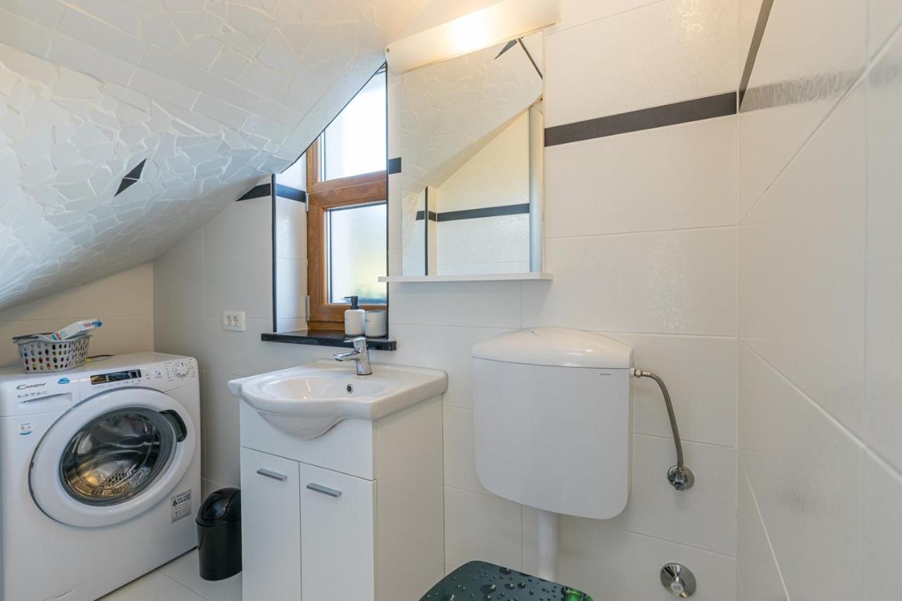 Holiday House Lidia I Rina Pićan Zewnętrze zdjęcie